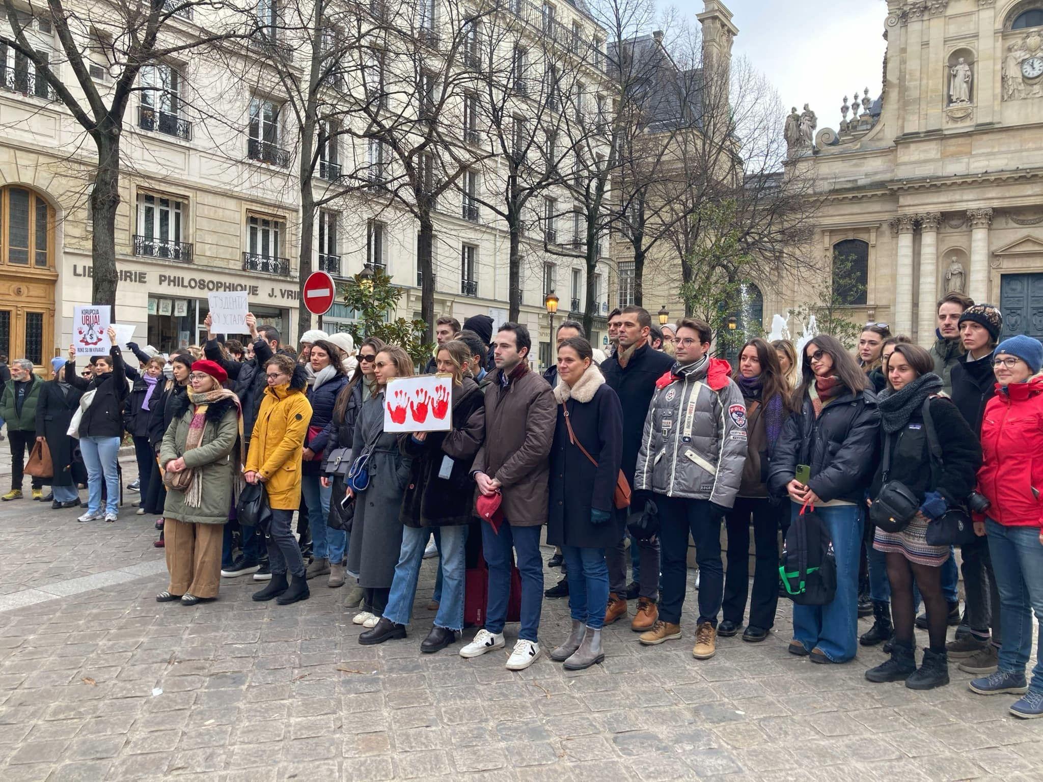 Protesti i ove subote u Beogradu, i u Parizu 15 minuta tišine 4 Protest u Parizu
