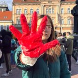 Mesec dana od tragedije u Novom Sadu: Tihi protest i farbanje Trga slobode u crveno 4