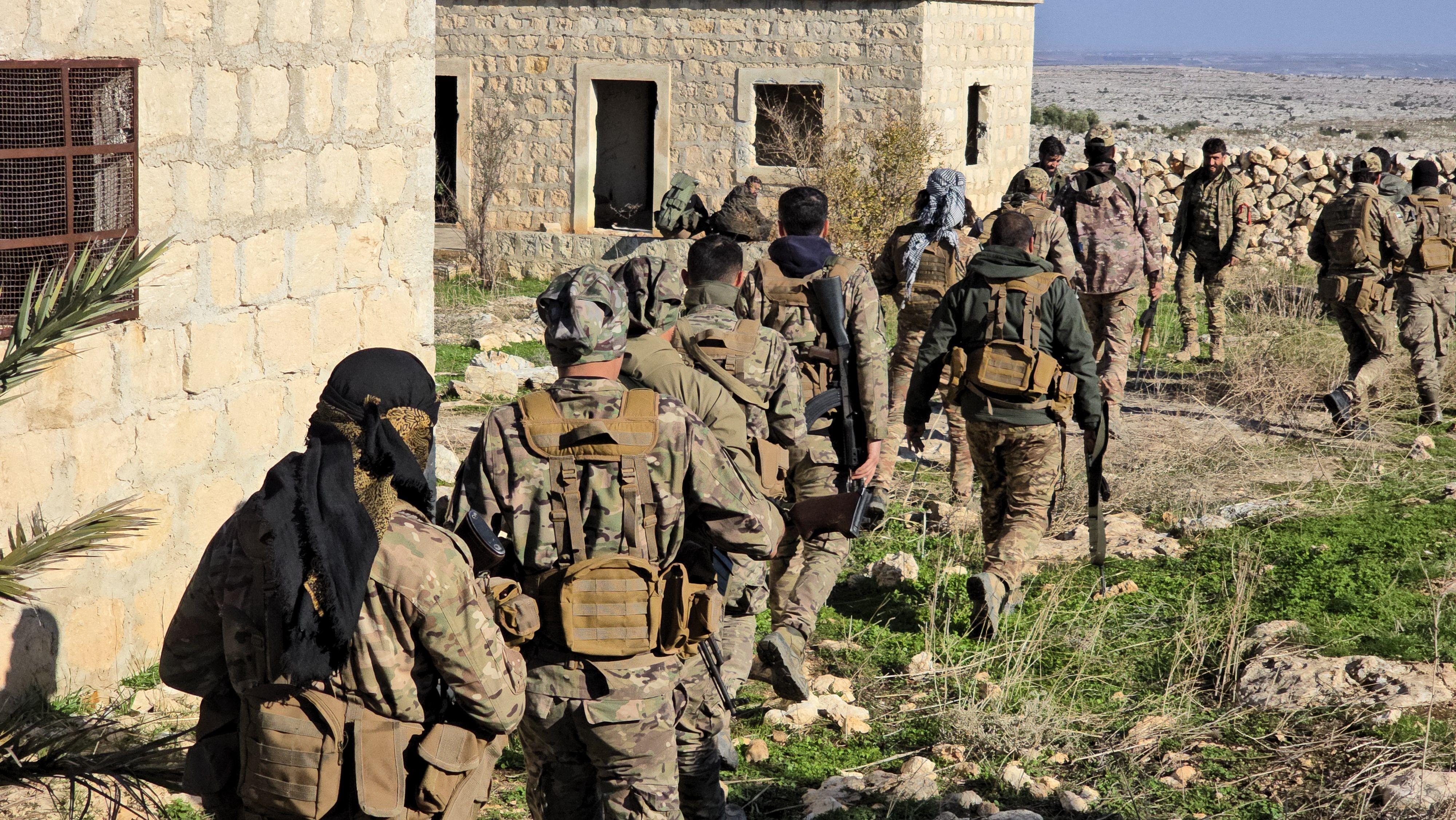 Ko je vođa sirijskih pobunjenika Abu Muhamed al-Džavlani 6 Sirijski pobunjenici