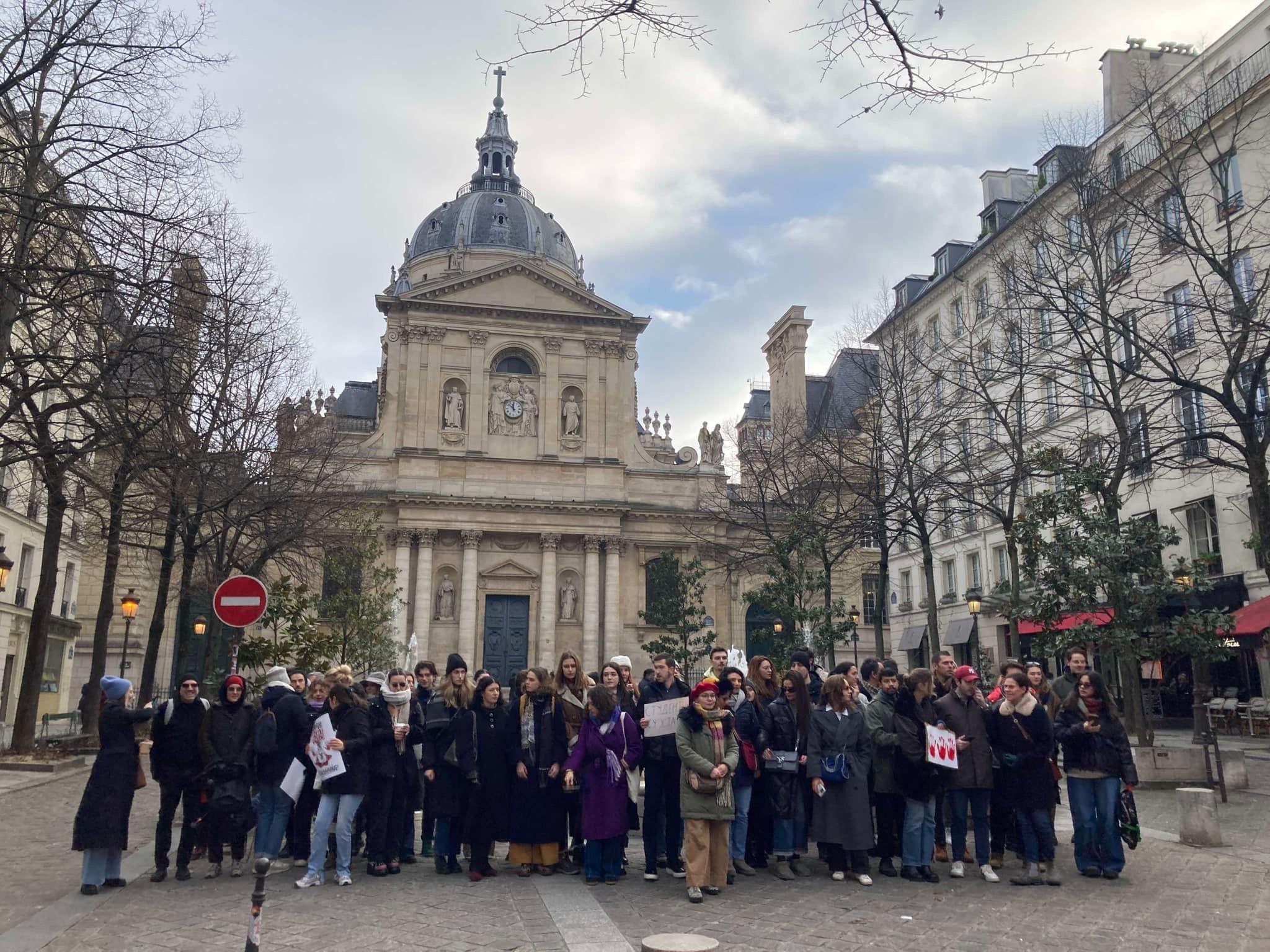 Protesti i ove subote u Beogradu, i u Parizu 15 minuta tišine 5 Protest u Parizu