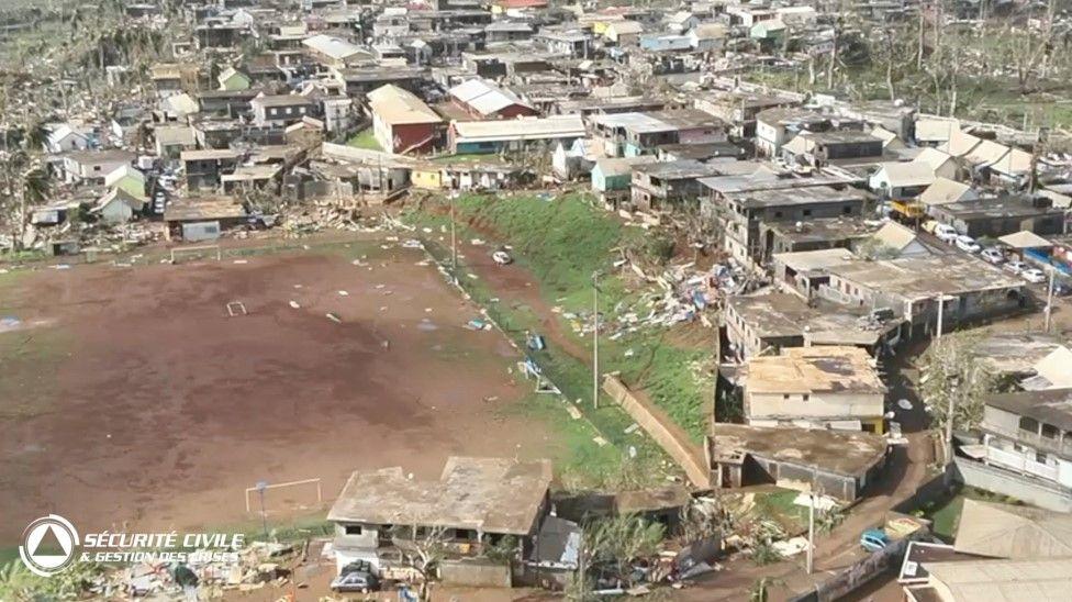 Snažan ciklon pogodio ostrvo Majot u Indijskom okeanu, strahuje se da ima i do hiljade mrtvih 2 majot