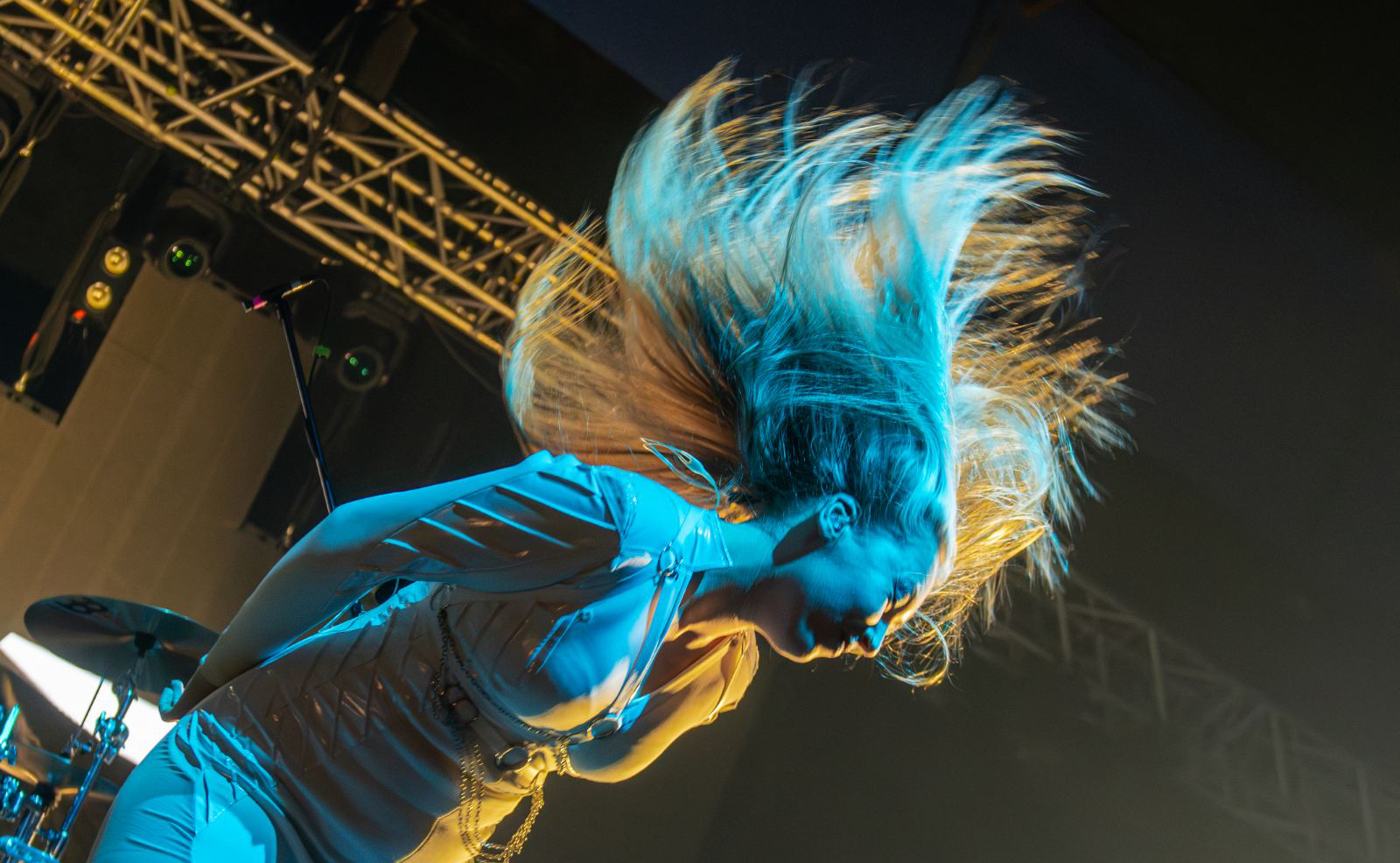 Hangar Finska rapsodija u Hangaru: Apokaliptika oduševila izvedbom najvećih hitova Metalike (FOTO) 2