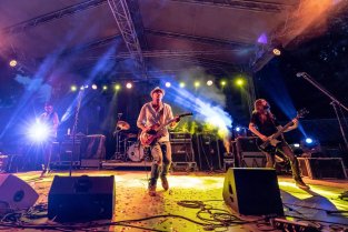 "Vraćam se sebi, dok još imam kome": Ljudi, sećanja - muzičar Dragoslav Tanasković Trnda 4