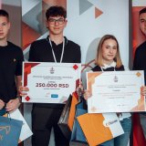 Srednjoškolci iz Leskovca sa projektom "Eko izazov" osvojili prvo mesto na osmom "Svetioniku znanja" 4