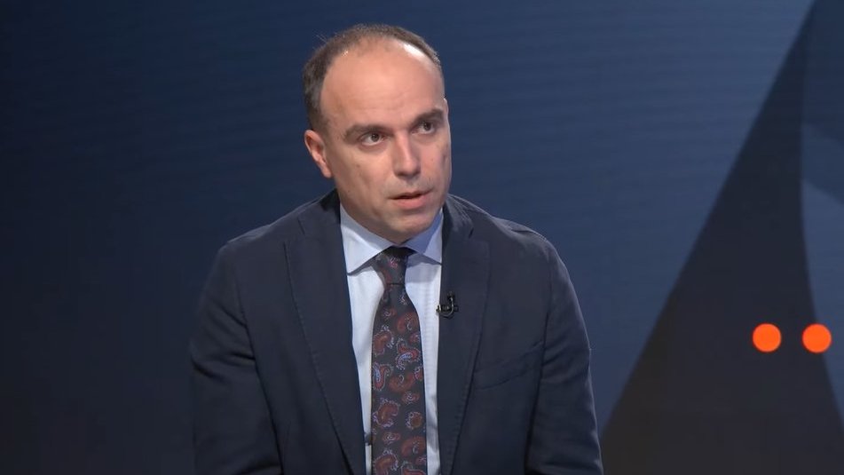 Od situacije sa NIS-om i privrede EU zavisiće ekonomska 2026. godina 3 Od situacije sa NIS-om i privrede EU zavisiće ekonomska 2026. godina 2