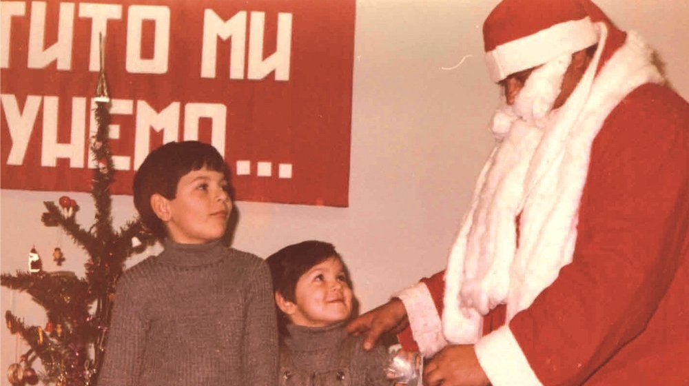 "Deda Mraze, mi ti se kunemo da s Titovog puta ne skrenemo": Kako smo nekada dočekivali nove godine (FOTO) 1