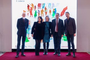 Uvek sam zamišljala da igram u filmovima Paola Sorentina: Čeleste Dala Porta, nova zvezda koju je lansirao oskarovac, ispraćena ovacijama u mts Dvorani 2 Uvek sam zamišljala da igram u filmovima Paola Sorentina: Čeleste Dala Porta, nova zvezda koju je lansirao oskarovac, ispraćena ovacijama u mts Dvorani 2