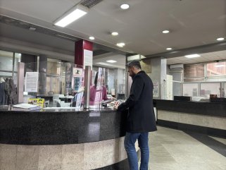 PSG predaje peticiju protiv koncerta Karleuše u Kragujevcu PSG Kragujevac predao gradskoj upravi zahtev za otkazivanje koncerta Jelene Karleuše koji je potpisalo 15.000 građana 3