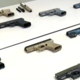 Šta je "pištolj duh" pronađen kod osumnjičenog za ubistvo u Njujorku, sve popularnija vrsta oružja u SAD? 3