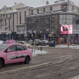 U Šumadijskom okrugu prohodni putni pravci, u prekidu dalekovodi u Grošnici, selima, Kniću i Topoli 9