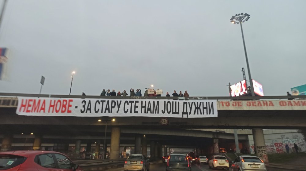 Plenum studenata FDU: Naši transparenti brzo skinuti, umesto njih govor mržnje 1