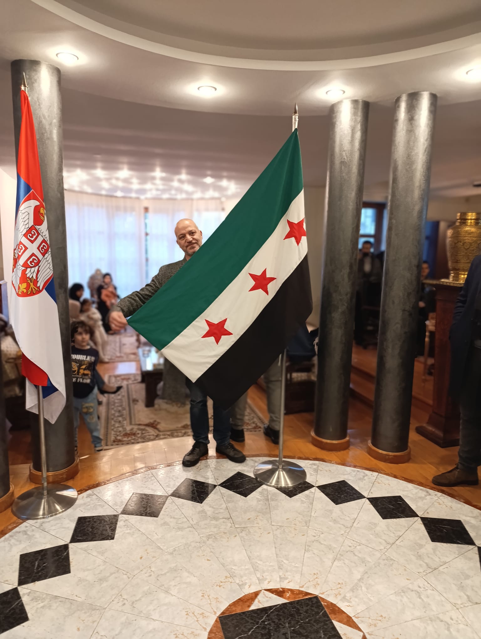 "Život pod Asadom je bio noćna mora": Sirijac Mohamad za Danas govori o dešavanjima u Siriji 2 "Život pod Asadom je bio noćna mora": Sirijac Mohamad za Danas govori o dešavanjima u Siriji 2