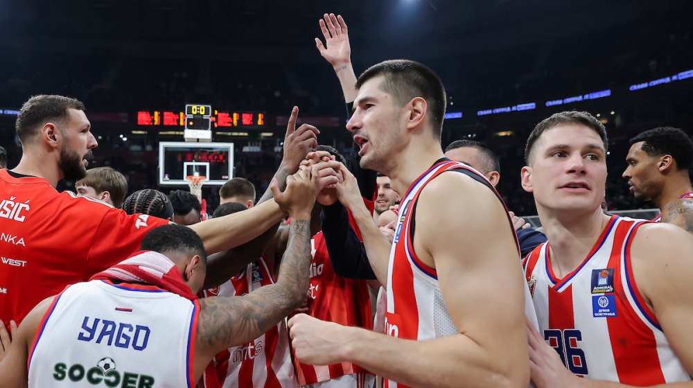 I navijači Zvezde u “Areni” protiv predsednika Srbije: Uvrede za Vučića na derbiju (VIDEO) 1