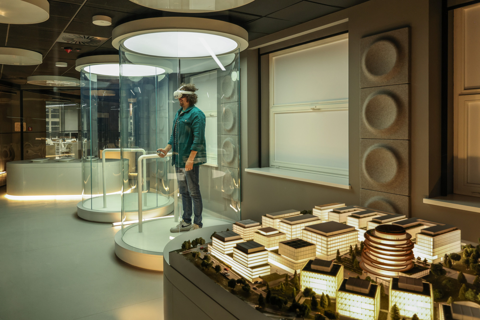 Palata nauke otvorila vrata za posetioce: Zadužbina Miodraga Kostića otvorila najveći centar za istraživanje i popularizaciju nauke u regionu (VIDEO) 2 Palata nauke otvorila vrata za posetioce: Zadužbina Miodraga Kostića otvorila najveći centar za istraživanje i popularizaciju nauke u regionu (VIDEO) 1