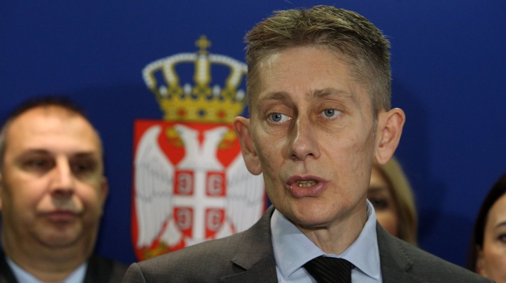 "S kim ćeš da vratiš Kosovo?": Danica Crnogorčević podelila sliku sa protesta na Slaviji, Martinović je kritikovao 1