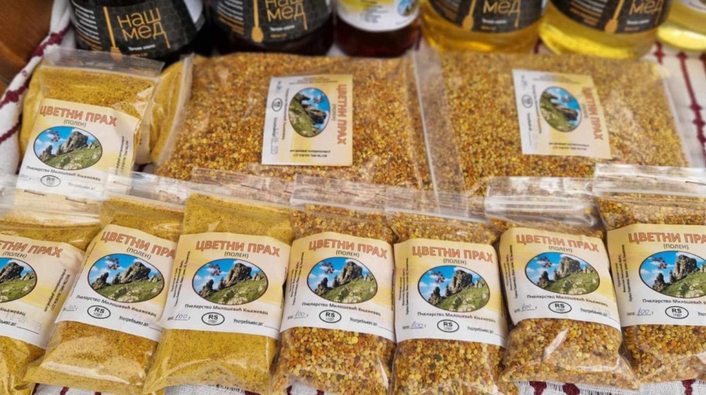 Novogodišnji bazar zvanično počeo u Zaječaru: Za doček će nastupiti Big Bend i Dejan Petrović 1