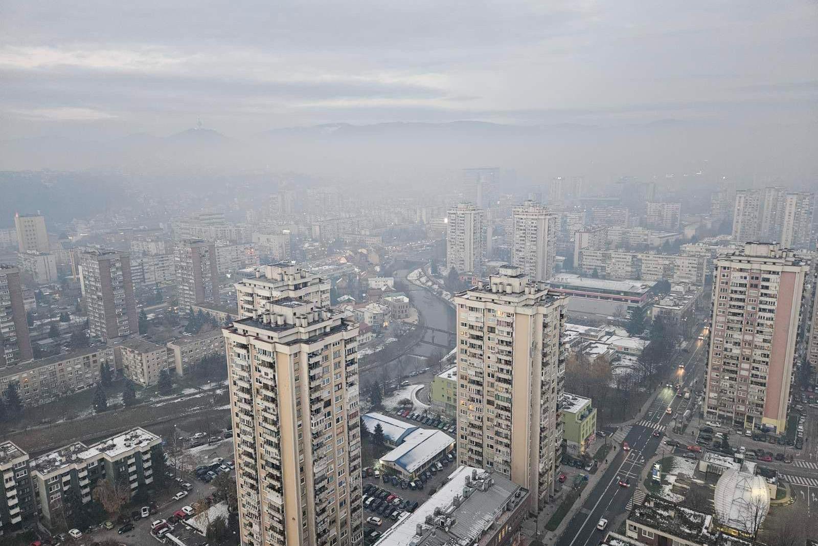 Šta je astma i kako se sa njom živi u Srbiji 4 Zagađenje u Sarajevu
