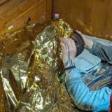 Devojčica spašena posle tri dana plutanja na gumama na Mediteranu 8
