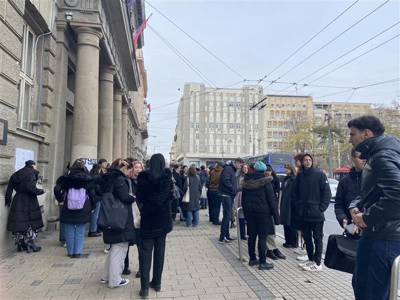 BBC na blokadama fakulteta: „Mislim, dakle protestujem" 2 Studenti