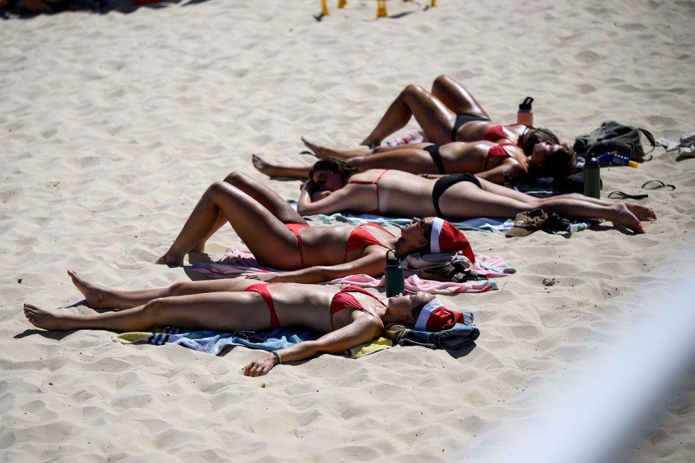 Badnje veče i Božić u svetu: Od surfa do molitvi i jutra u skloništima 16 božić u australiji