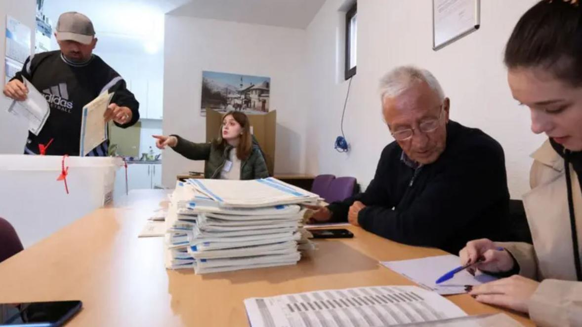 Bosna i Hercegovina: Da li je Dejtonski sporazum kočnica 2 Izvori u Bosni i Hercegovini