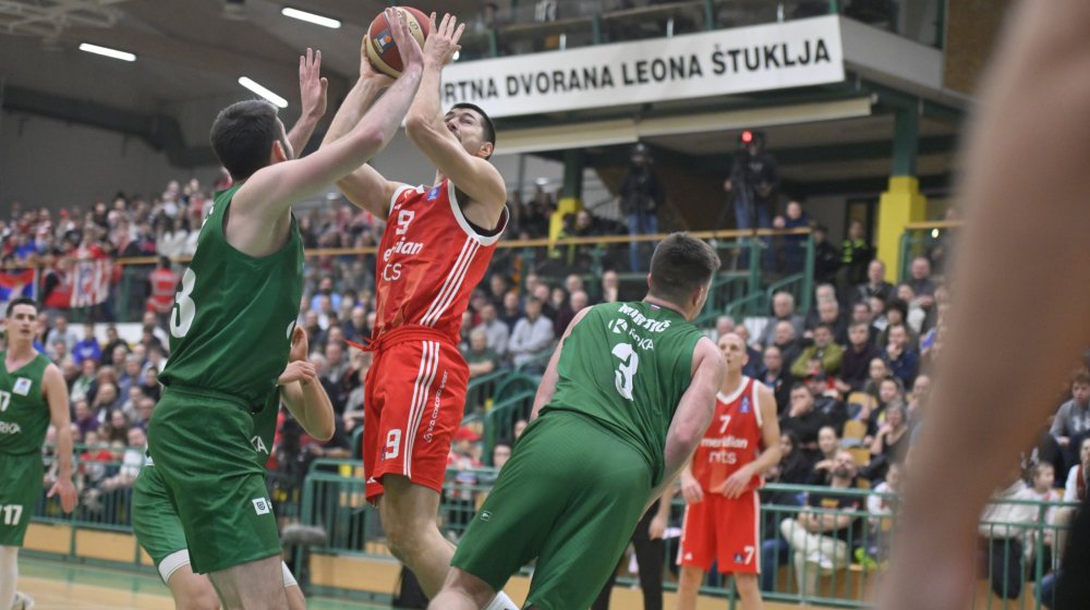 Crvena zvezda loše počela u Novom mestu, a potom rutinski pobedila Krku 1