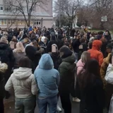 Gimnazijalci u Kraljevu stali uz studente 6