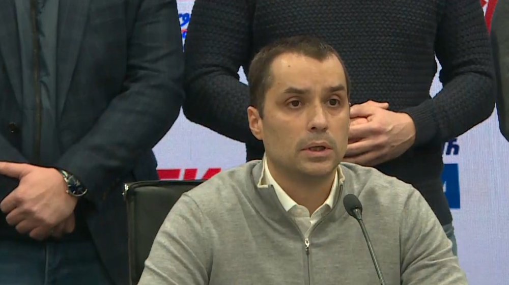 Luka Petrović povodom tuče sa Đilasom: Naša omladina se ne plaši Đilasovih batinaša 1