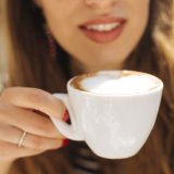 Popularne kombinacije sa kafom koje mogu da izazovu probavne smetnje 8