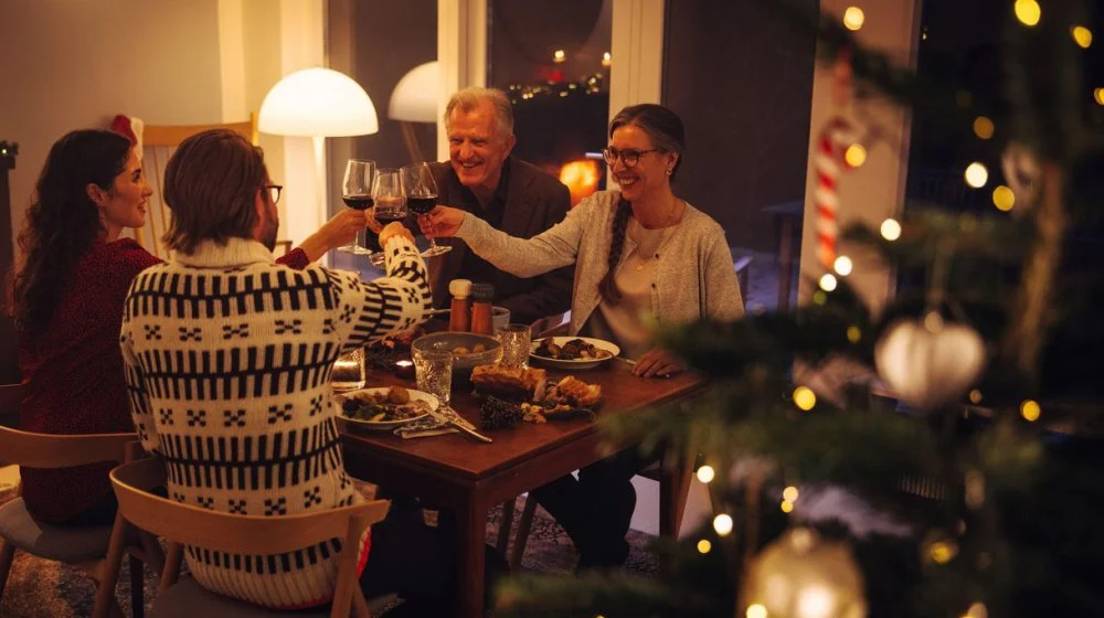 Katolički običaji na Badnji dan i Božić: Dan kada se kiti jelka 1