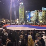 Protest na Slaviji protekao mirno: Najglasnija tišina do sad za 15 stradalih u Novom Sadu 1