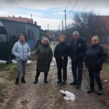 "Nikada nismo imali asfalt, a obećavano je pred svake izbore": Stanari Šumadijske ulice u Zaječaru ogorčeni zbog "lažnih" obećanja vlasti 9