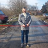 Vlast u Zaječaru asfaltirala šest metara jedne ulice - od ostataka: Opozicija došla da otvori put, uz crvenu vrpcu 11