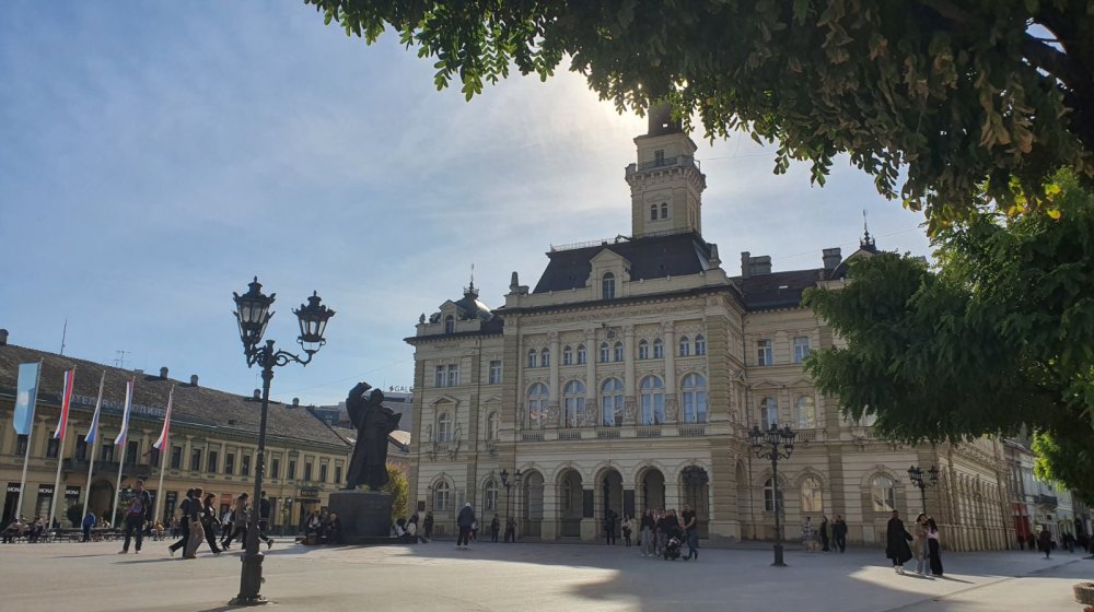U Novom Sadu uhapšena dva muškarca zbog nasilničkog ponašanja na blokadi 1