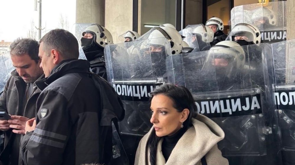 INTERVJU Marinika Tepić: Predsednik bi najradije izveo tenkove na studente, a zna da ne sme 1