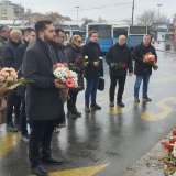 Opozicija u Novom Sadu obeležila 40 dana od stradanja 15 ljudi na Železničkoj stanici 3