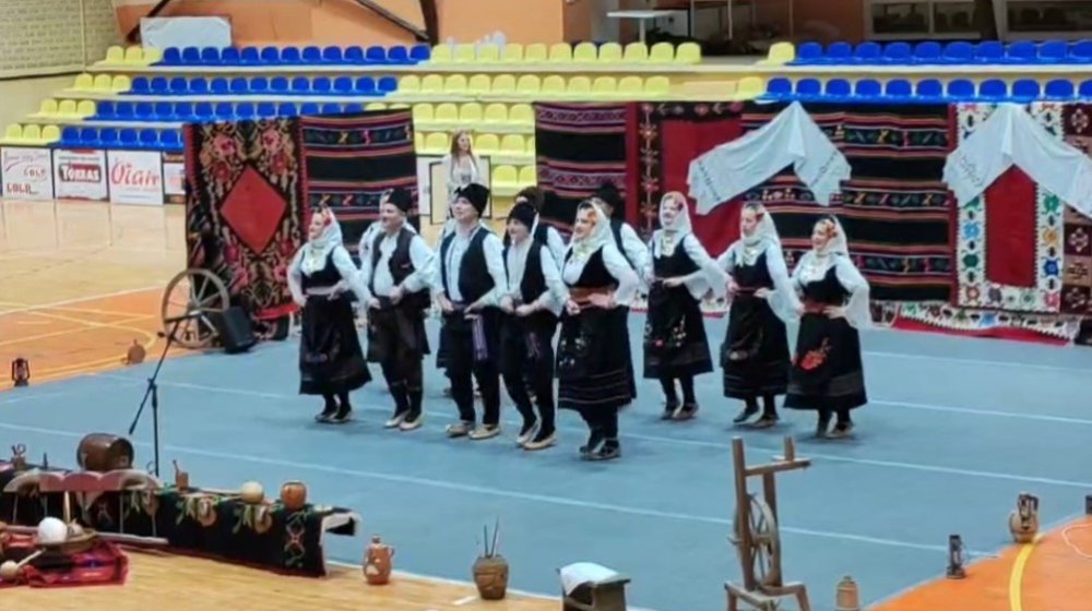 Veterani Gradskog folklornog ansambla „ZO-RAˮ Zaječar učestvovali na susretima veteranskih ansambala Srbije 1