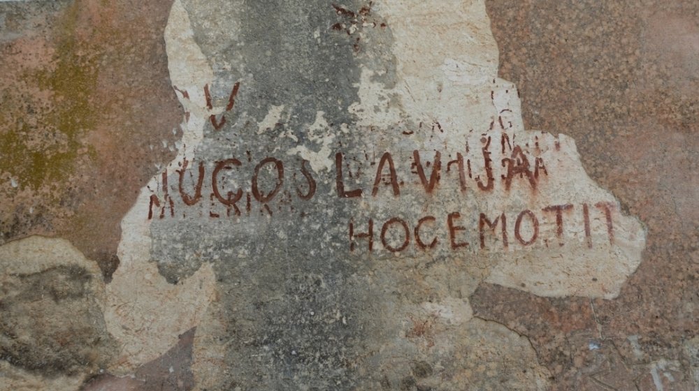 Zidovi pamte: Priča o političkim grafitima u Istri 1