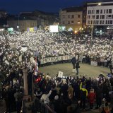 "(U)stanimo sad svi za Novi Sad": Završen najmasovniji protest "Zastani Srbijo" u Kragujevcu 2