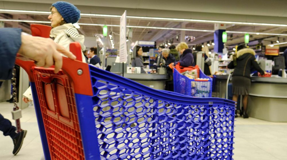 Radno vreme za praznike: Kako za Uskrs rade prodavnice, benzinske, apoteke, pošte... 1