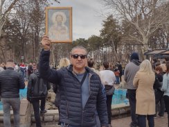 03 - Gulaš za studente Kragujevac Kad se na Svetog Savu „zagulaši” Vučića se baš niko ne plaši: Kragujevčani podržali studente i „na kašiku” (FOTO,VIDEO) 3