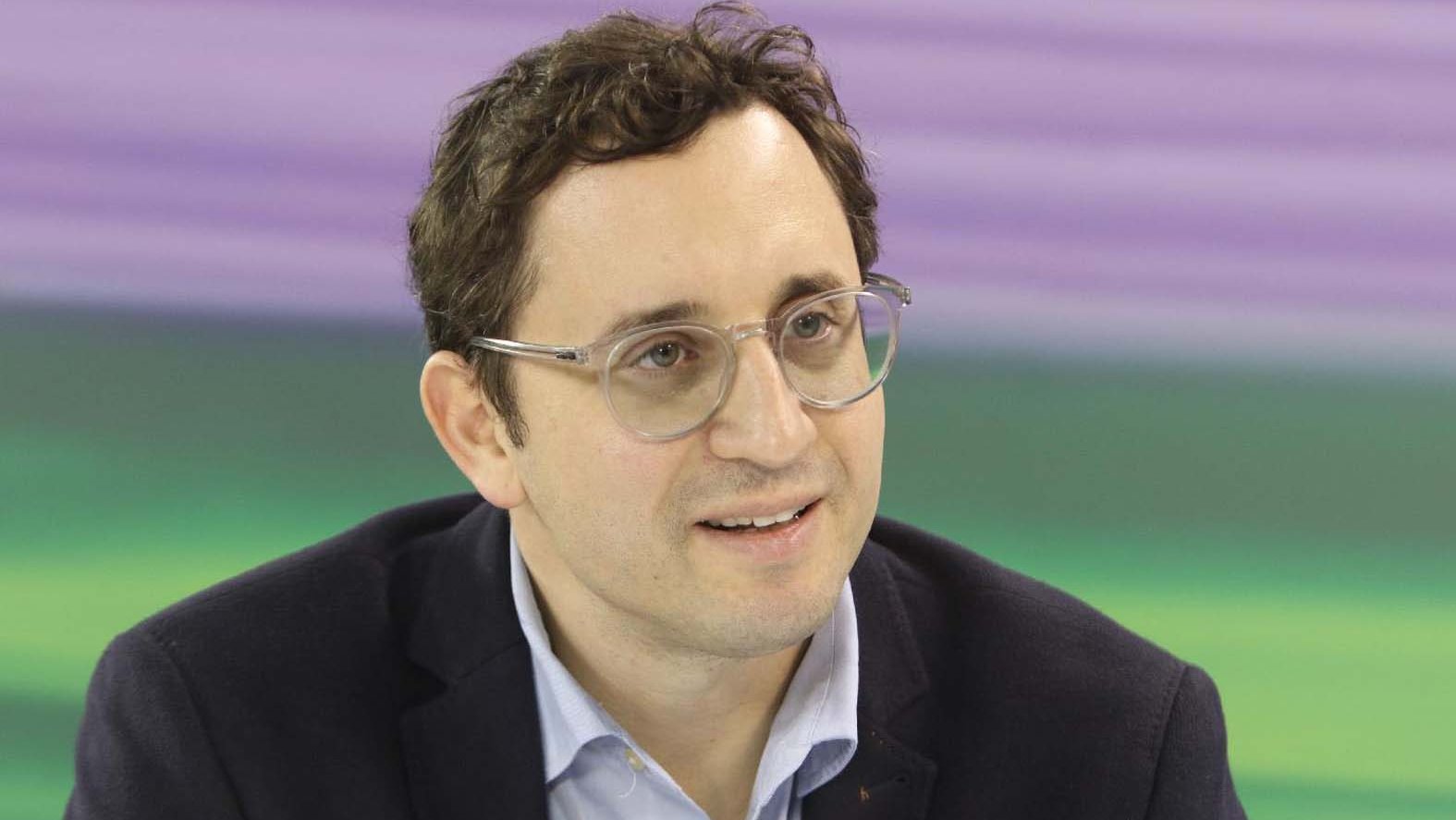 Ako bi se Vučić okrenuo ka NATO, da li bi to ubrzalo njegov pad sa vlasti? 3 Ako bi se Vučić okrenuo ka NATO, da li bi to ubrzalo njegov pad sa vlasti? 3