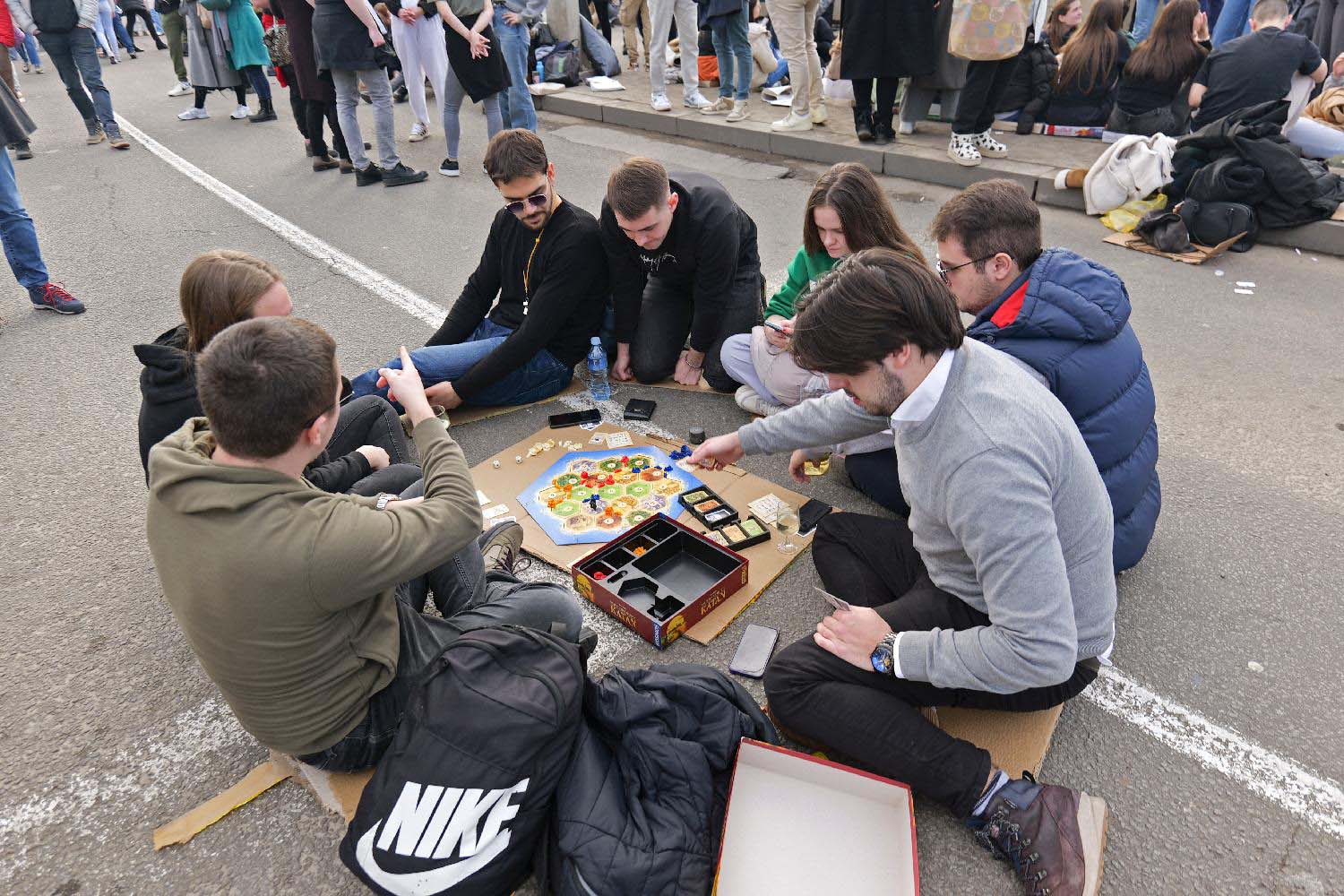 Završena blokada Autokomande: Studenti očistili ulice, saobraćaj pušten (FOTO, VIDEO) 20
