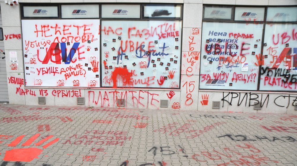 Advokatska komora Vojvodine: Utvrditi ko su organizatori nasilja u Novom Sadu 1