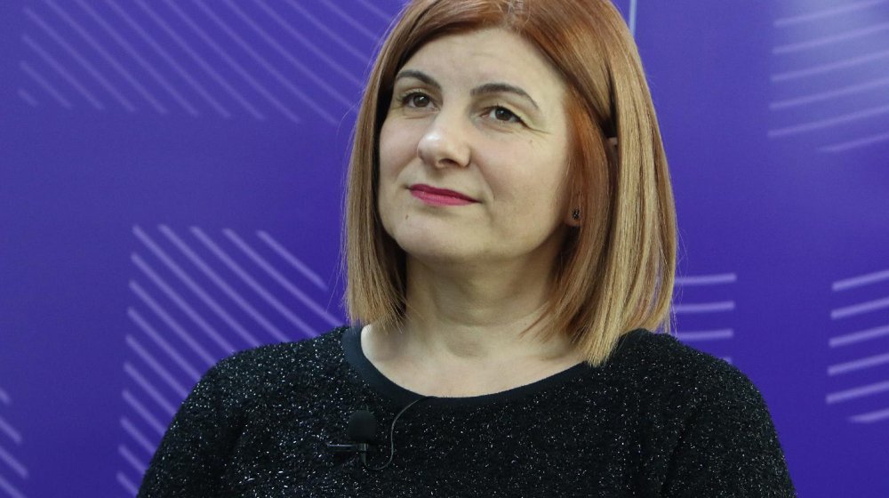 Profesori Zemunske gimnazije ponovo na meti pretnji, ovog puta videom na TikTok-u 1