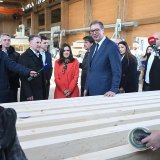 Vučić nastavlja posetu Rasinskom okrugu 3