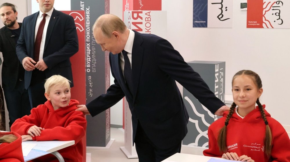 Putin dao upustva školama šta deca da čitaju 1