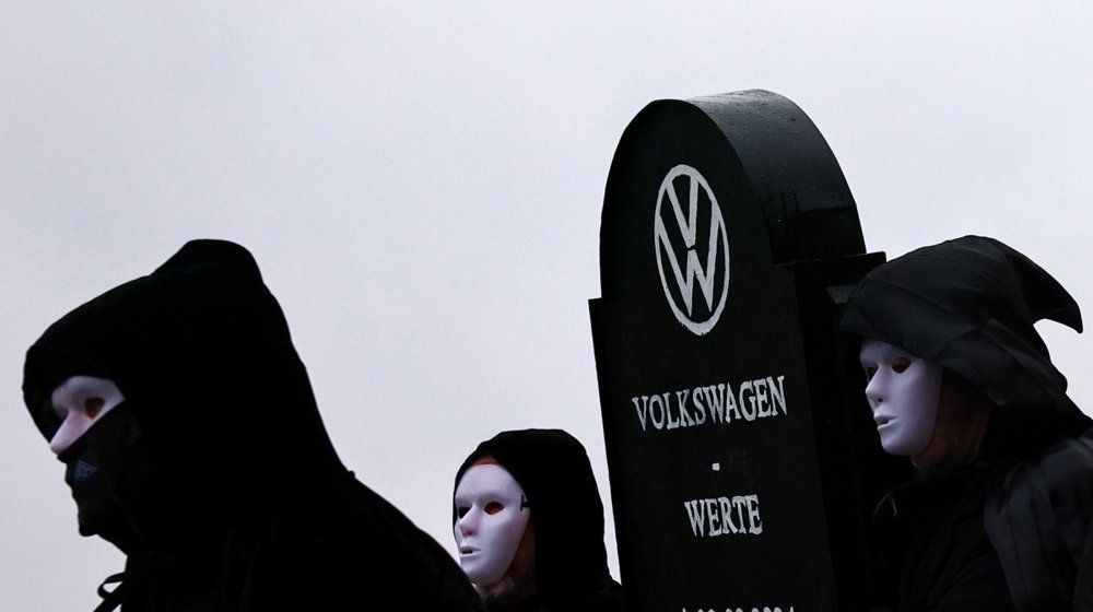 Nemačka ekonomija u kriznom režimu: Auto-industrija se neće brzo oporaviti 1