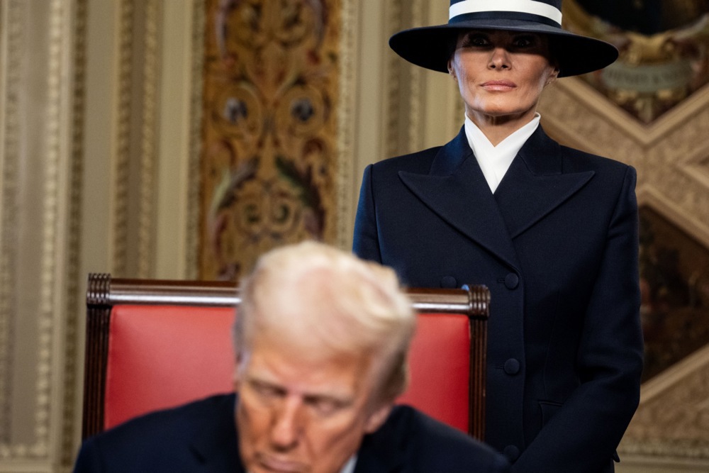 "Mnogi na ovo čekaju godinama i decenijama": Koje je sve odluke Tramp doneo otkako je postao predsednik? 5