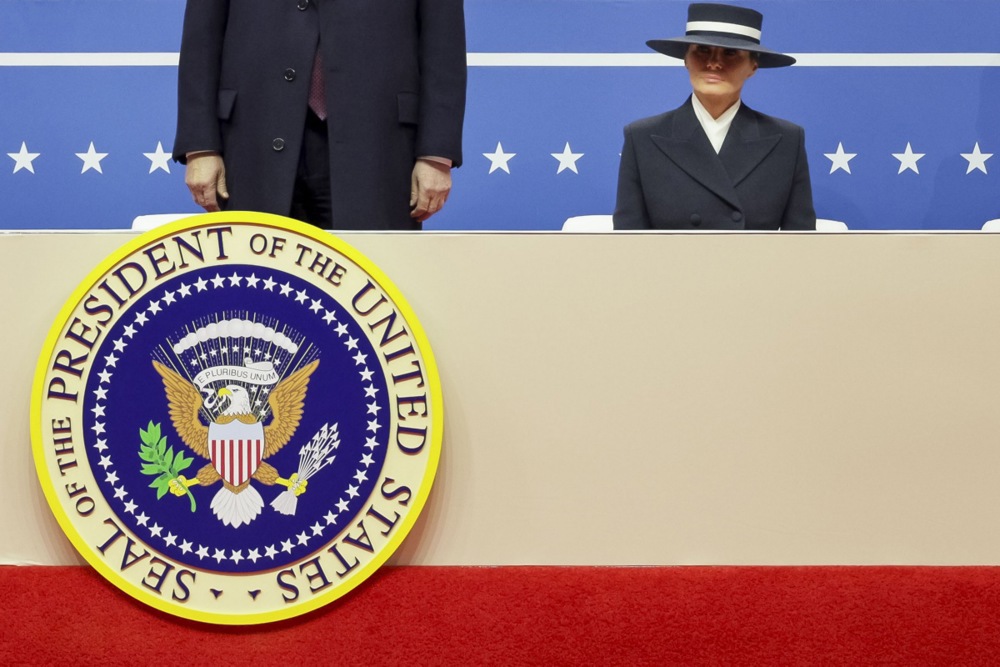 "Mnogi na ovo čekaju godinama i decenijama": Koje je sve odluke Tramp doneo otkako je postao predsednik? 4